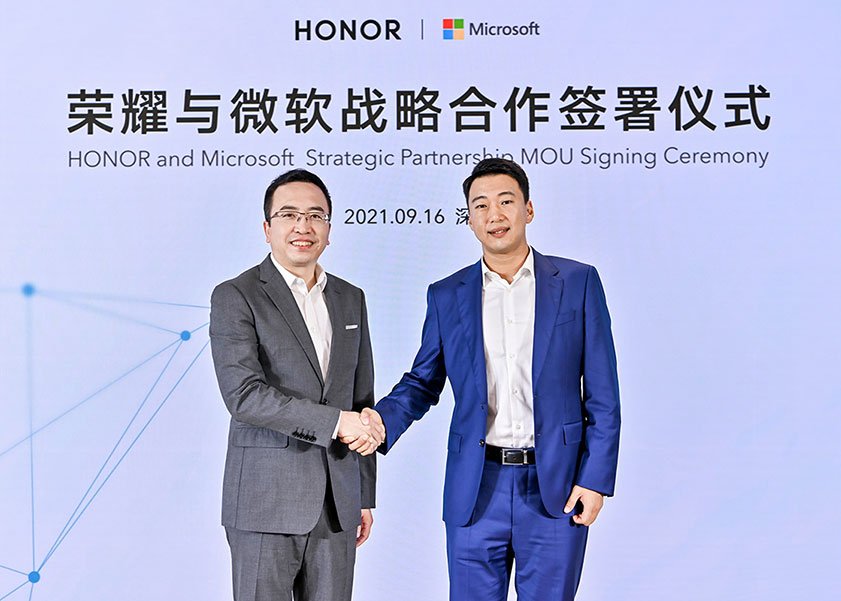 HONOR تعلن عن شراكة استراتيجية مع Microsoft لتطوير حلول تقنية ذكية ومتكاملة تهدف لتعزيز تجارب المستخدمين 
